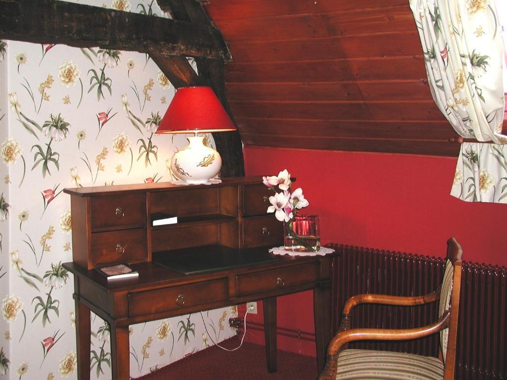Auberge Du Bon Fermier Valenciennes Phòng bức ảnh